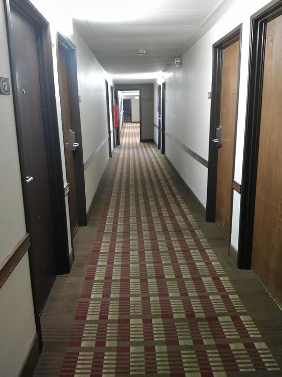 Super 8 By Wyndham Boise Hotel Exterior photo